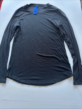 S—UNISEX Kit and Ace Black Long-Sleeve Crewneck Shirt